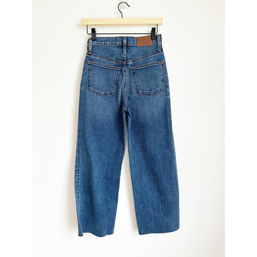 Madewell Slim Wide-Leg Raw-Hem Jeans, Crownridge Wash - Size 25 - Picture 3 of 5